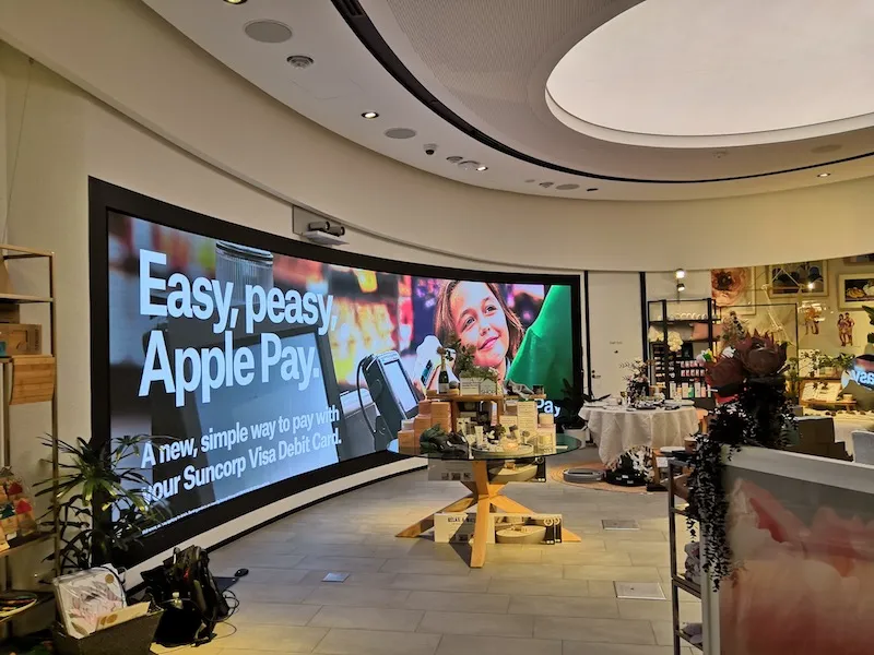 Fine Pitch LED Display Shopping mall Application