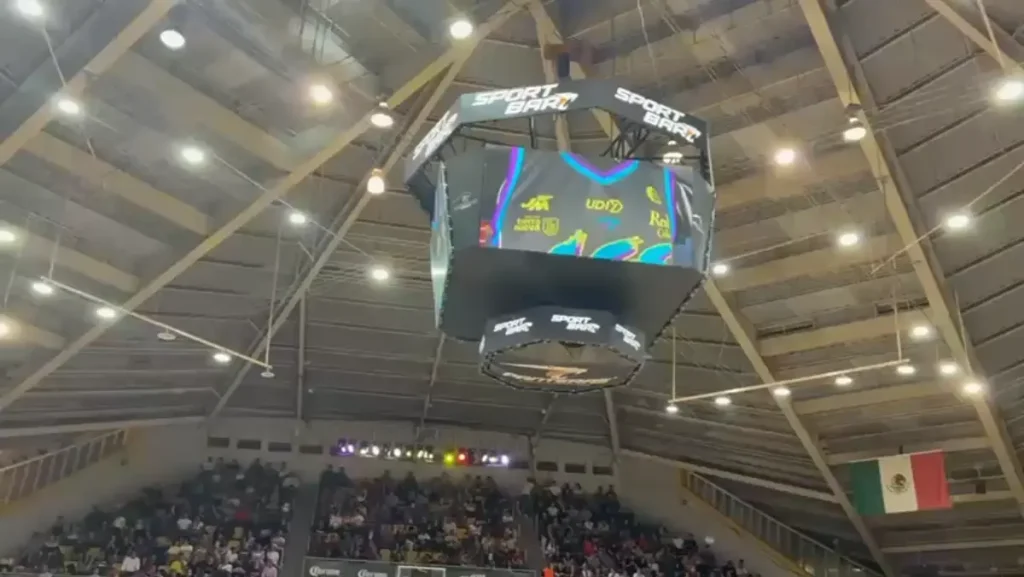 P2.6 LED Cube & Ring Screen Upgrade Mexico Basketball Arena