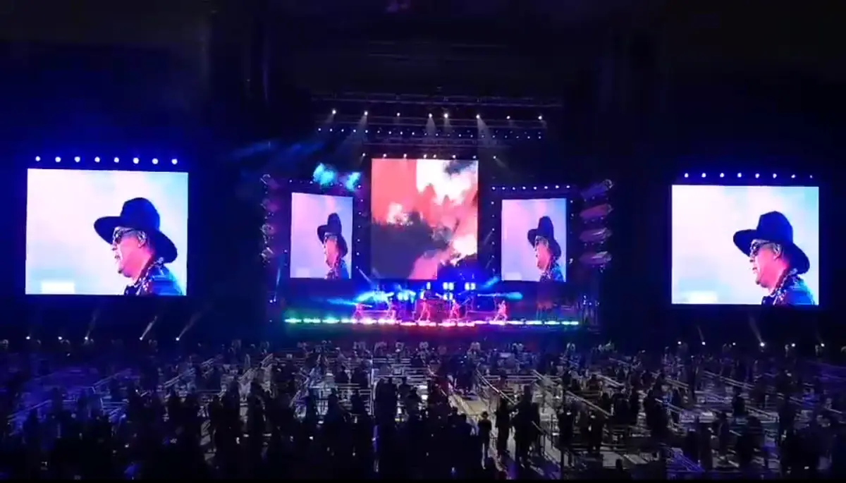 Perú, festival de música, pantalla LED exterior de 500 m²