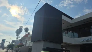 Outdoor LED Billboard for DOOH P8 OF-Series L-Shape