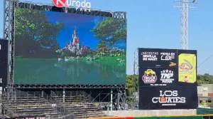 400+ sqm OF Series P8 Outdoor LED Display